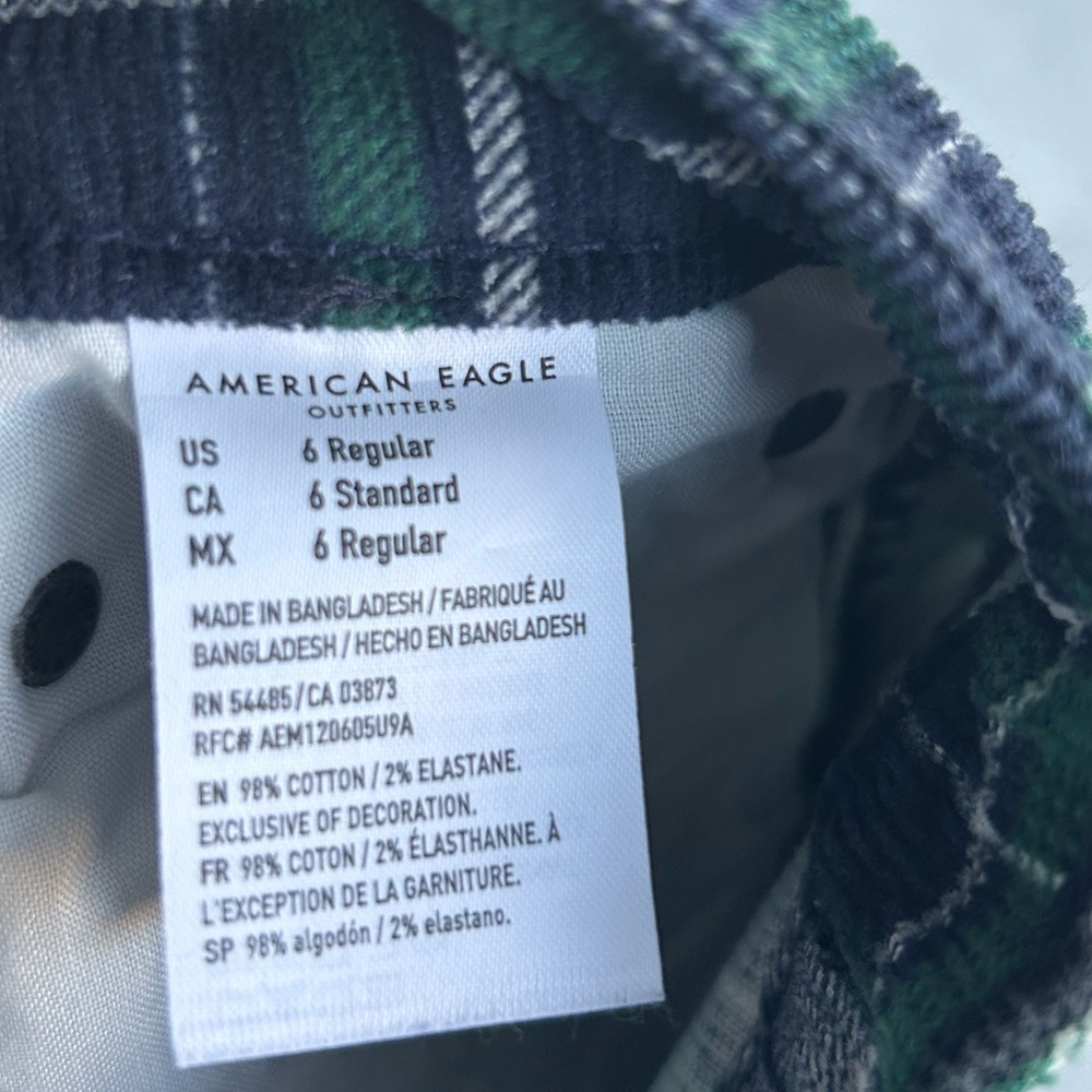 American Eagle Super Stretch Courderoy Preppy Crop Flare Frayed Hem Jeans 6 - Picture 4 of 4